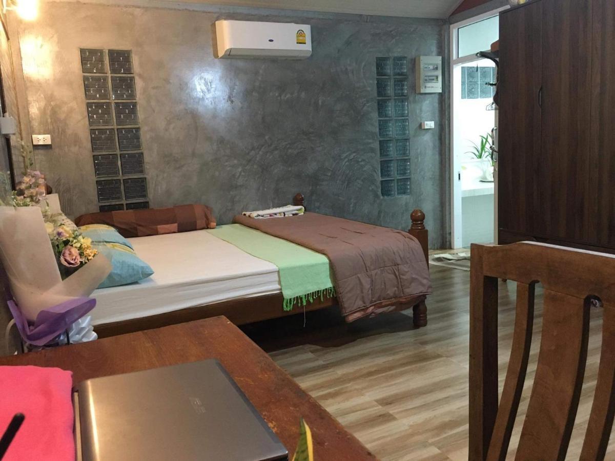 Baan Thabthong Homestay Ban Pak Nam  Экстерьер фото