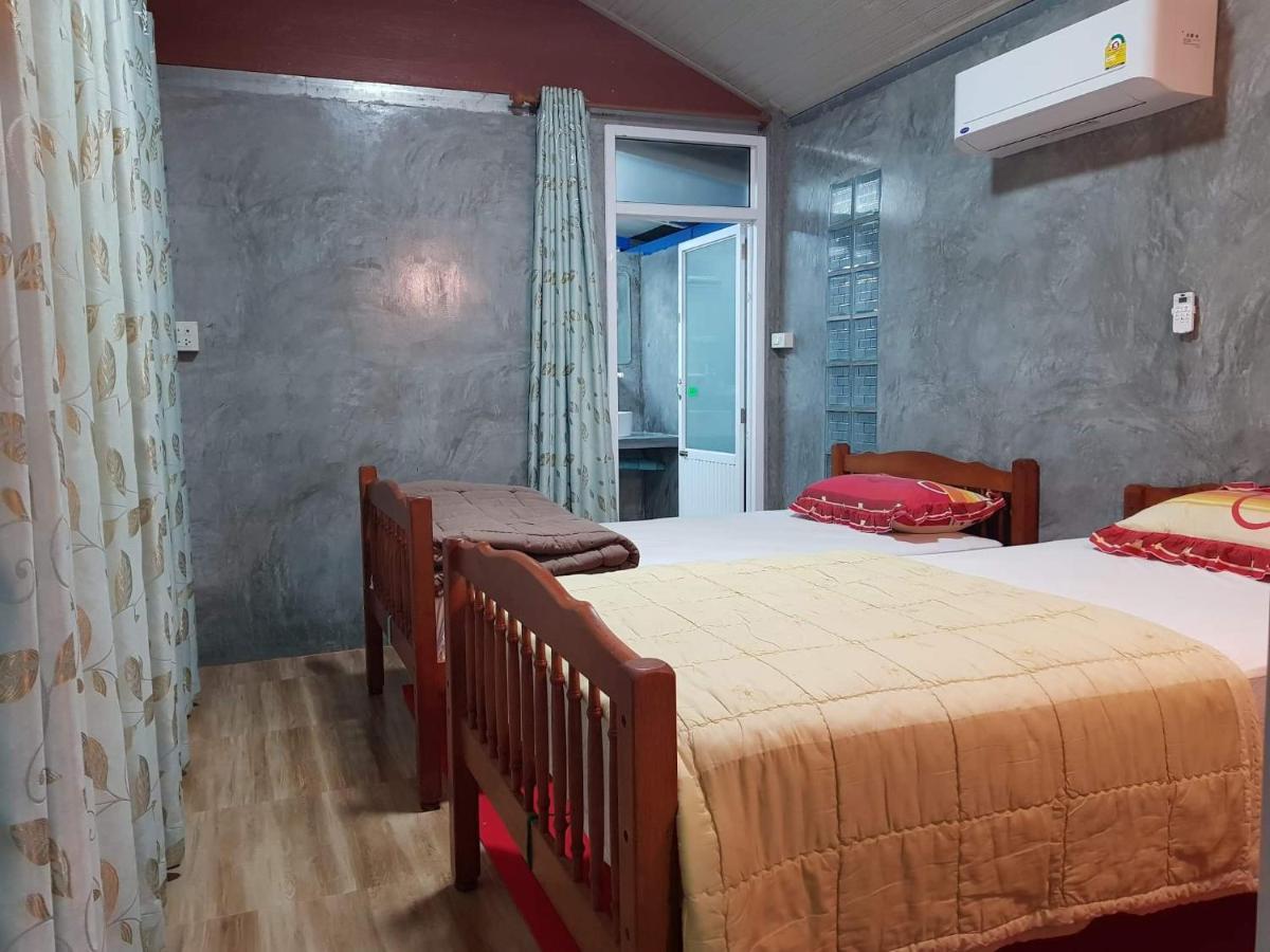 Baan Thabthong Homestay Ban Pak Nam  Экстерьер фото