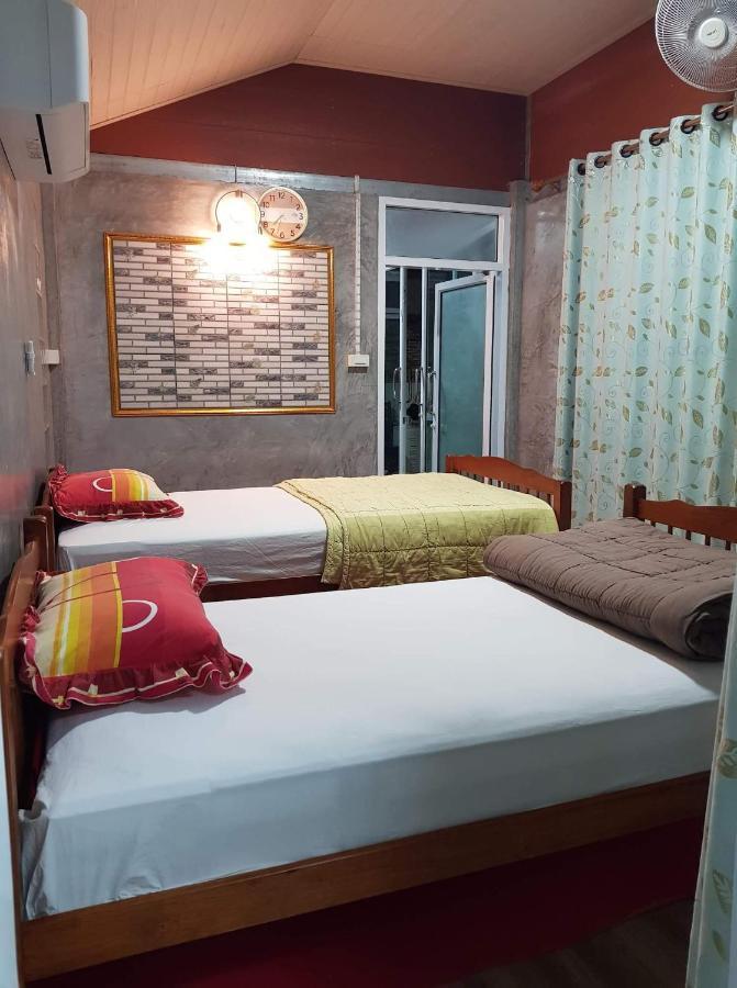 Baan Thabthong Homestay Ban Pak Nam  Экстерьер фото